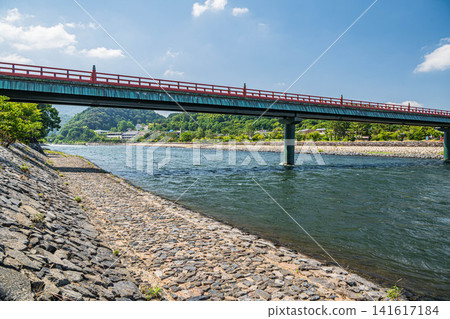 Uji River scenery, Asagiri Bridge, Uji City, Kyoto Prefecture Uji River scenery, Asagiri Bridge, Uji City, Kyoto Prefecture 141617184
