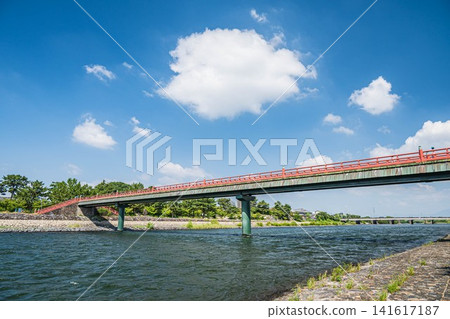 Uji River scenery, Asagiri Bridge, Uji City, Kyoto Prefecture Uji River scenery, Asagiri Bridge, Uji City, Kyoto Prefecture 141617187