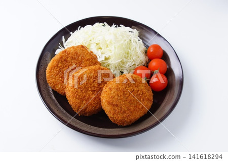 Delicious croquette 141618294