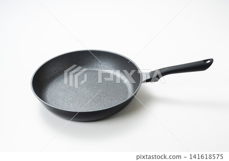 Frying pan corresponding to IH Frying pan corresponding to IH 141618575