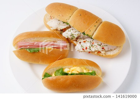Delicious hot dog bun sandwiches Delicious hot dog bun sandwiches 141619000
