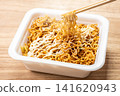 Cup fried noodles 141620943