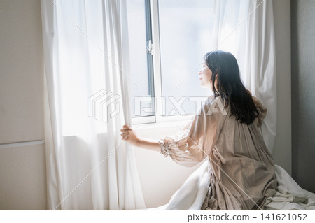 女人醒來 女人醒來 141621052