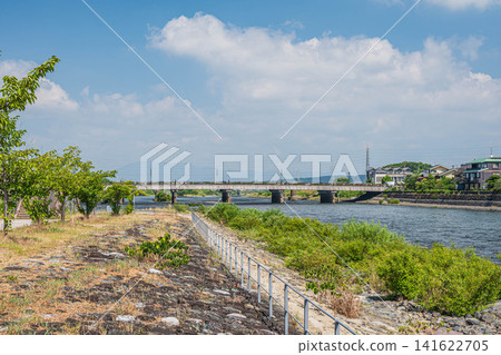 Uji River scenery, Tachibana Island in Uji Park, Uji City, Kyoto Prefecture Uji River scenery, Tachibana Island in Uji Park, Uji City, Kyoto Prefecture 141622705