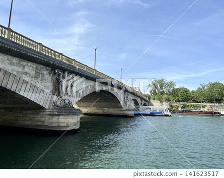 France, Paris, Seine River France, Paris, Seine River 141623517