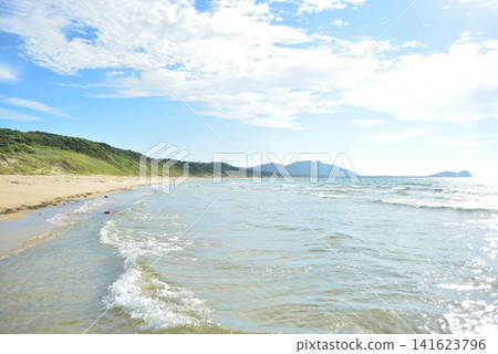 Itoshima: Blue sky and sea 141623796