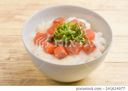 鮭魚和鮪魚飯 鮭魚和鮪魚飯 141624977