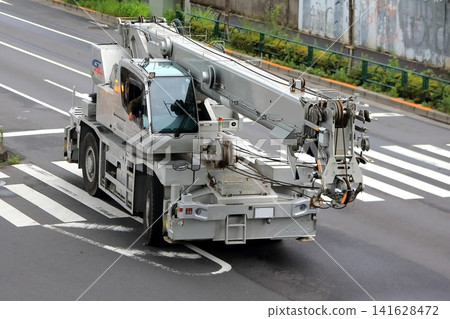 越野起重機(自行式起重機) 越野起重機(自行式起重機) 141628472