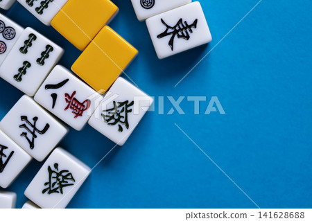 麻將牌排列整齊 麻將牌排列整齊 141628688