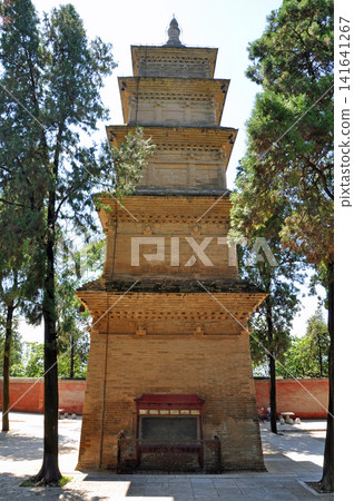 China, Xi'an City: World Heritage Site, Xingjiao Temple, Stupa of Xuanzang (back view) China, Xi'an City: World Heritage Site, Xingjiao Temple, Stupa of Xuanzang (back view) 141641267