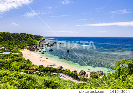 Scenery of Boraizumi Beach, Miyako Island Scenery of Boraizumi Beach, Miyako Island 141643064
