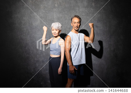 Senior men and women in training wear Sports image Senior men and women in training wear Sports image 141644688