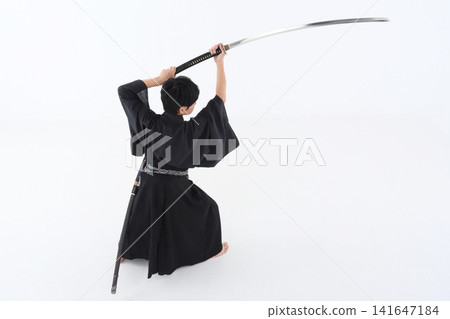 武士，日本，古代，姿態，和服，袴，劍 141647184