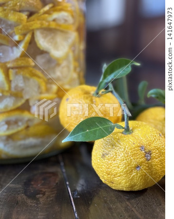 Making Yuzu Syrup Making Yuzu Syrup 141647973