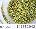 Sansho pepper being blanched to remove bitterness 141651942