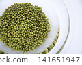 Sansho pepper being blanched to remove bitterness 141651947