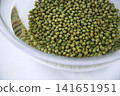 Sansho pepper being blanched to remove bitterness 141651951