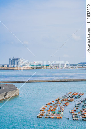A view of Omaezaki Port in Omaezaki City (Shizuoka Prefecture) A view of Omaezaki Port in Omaezaki City (Shizuoka Prefecture) 141652330