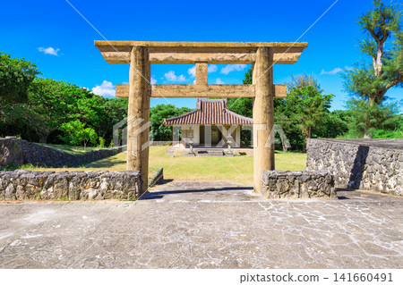 The Piinakanon Shrine in Ishigaki Island preserves the traditional prayer culture of the Yaeyama Islands. The Piinakanon Shrine in Ishigaki Island preserves the traditional prayer culture of the Yaeyama Islands. 141660491