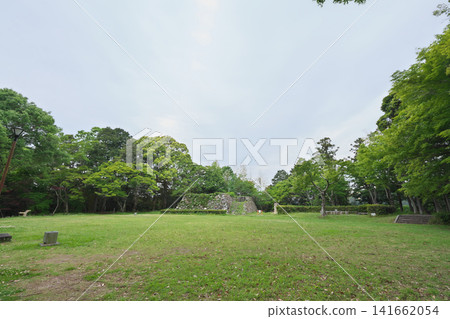 Futamata Castle Ruins, Shiroyama Park, May Futamata Castle Ruins, Shiroyama Park, May 141662054