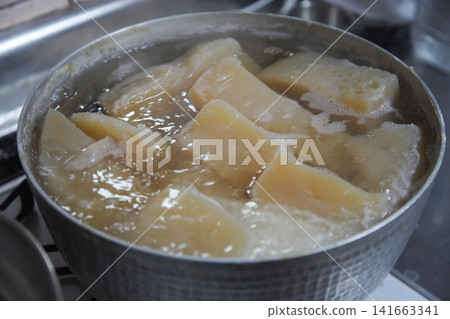 How to make konnyaku How to make konnyaku 141663341