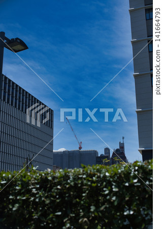城市中看到的天空 城市中看到的天空 141664793