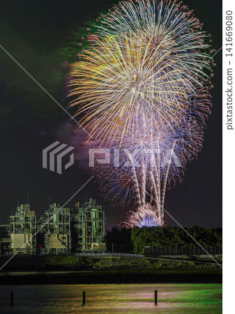 Fireworks and factory night view Fireworks and factory night view 141669080