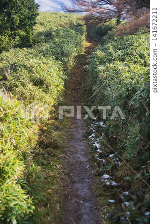 Mimasaka Alps: Ushiroyama, Komanooyama, Funakiyama Mimasaka Alps: Ushiroyama, Komanooyama, Funakiyama 141672211
