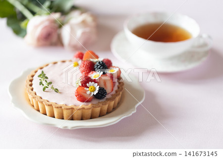 可愛的草莓塔 141673145