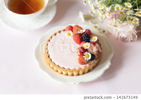 可愛的草莓塔 可愛的草莓塔 141673149