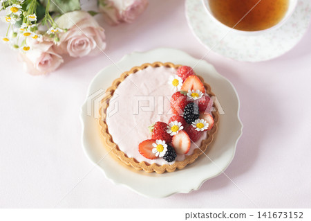 可愛的草莓塔 可愛的草莓塔 141673152