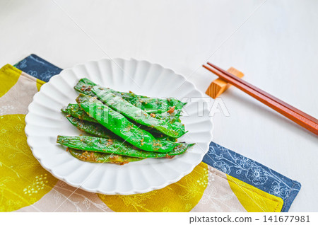 Stir-fried Moroccan green beans with miso and butter Stir-fried Moroccan green beans with miso and butter 141677981