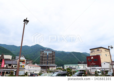 在鬼怒川溫泉站前 在鬼怒川溫泉站前 141681101