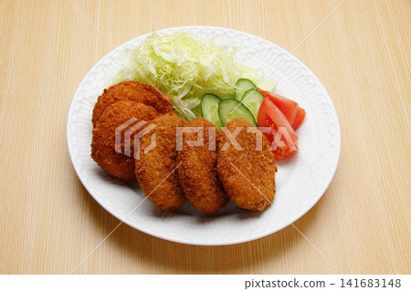 Delicious croquette Delicious croquette 141683148