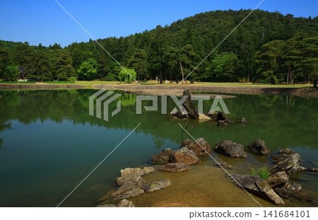 茂津寺,在藍天的襯托下格外醒目 茂津寺,在藍天的襯托下格外醒目 141684101