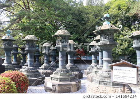 東京台東區上野公園內的上野東照宮一景。 東京台東區上野公園內的上野東照宮一景。 141684234