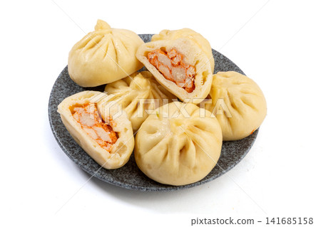 steamed Chinese Bun with Chicken Filling Traditional Asian Food steamed Chinese Bun with Chicken Filling Traditional Asian Food 141685158