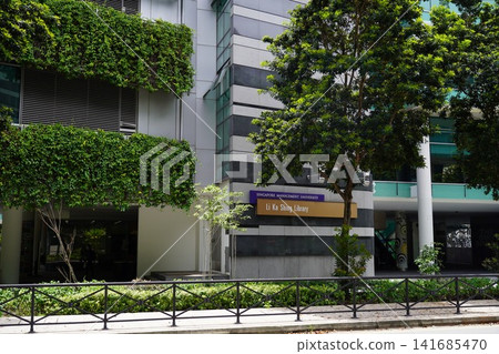 Singapore Management University Library Green Architecture 141685470