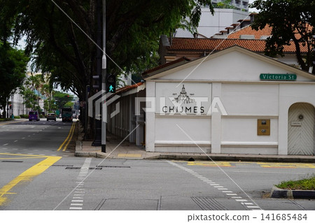 Singapore City Street Scene Featuring Historic CHIJMES Building Singapore City Street Scene Featuring Historic CHIJMES Building 141685484
