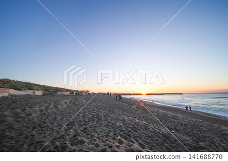 Sunrise over the Shonan Sea Sunrise over the Shonan Sea 141688770