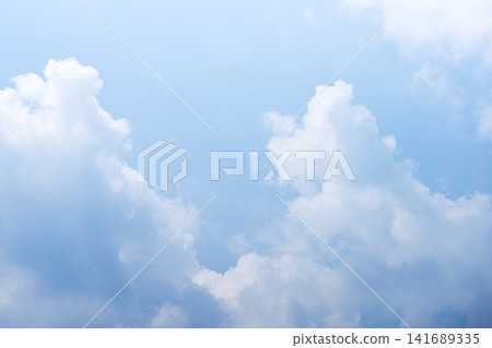 Blue sky, summer sky, summer, sunny, August image [Hadano City, Kanagawa Prefecture] 141689335