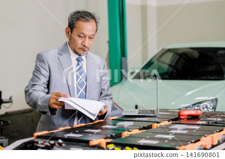 Japanese senior lead engineer study Chinese EV car battery design for develop EV power technology Japanese senior lead engineer study Chinese EV car battery design for develop EV power technology 141690801