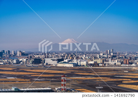 從羽田機場上空拍攝的空拍照片 從羽田機場上空拍攝的空拍照片 141692790