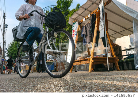 260802 Miyagawa Morning Market z062 141693657