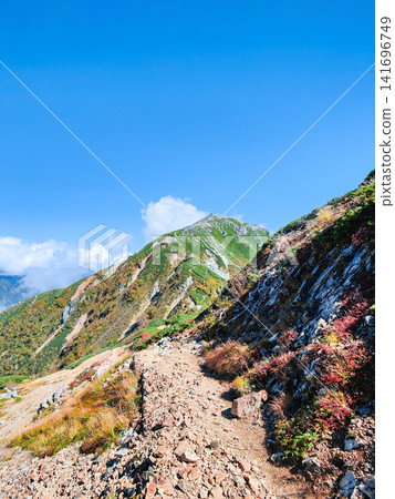 秋季攀登哈里諾基山和蓮華山(哈里諾基山至蓮華山) 秋季攀登哈里諾基山和蓮華山(哈里諾基山至蓮華山) 141696749