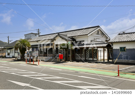 JR九州築飛線今宿站的景色 JR九州築飛線今宿站的景色 141699660