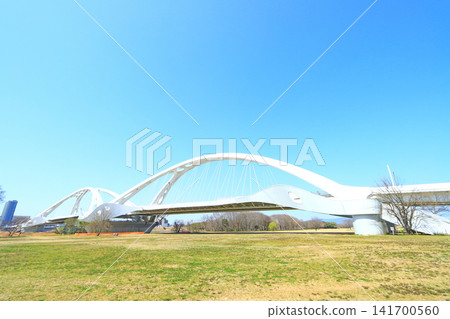 Toyota Ohashi Bridge over the Yahagi River in Toyota City, Aichi Prefecture 141700560