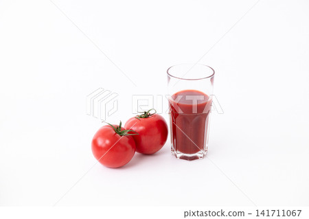 Fresh tomato juice Fresh tomato juice 141711067