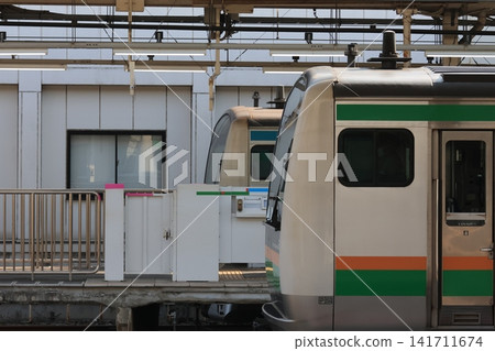 A Ueno-Tokyo Line train stopped at Omiya Station. A Ueno-Tokyo Line train stopped at Omiya Station. 141711674