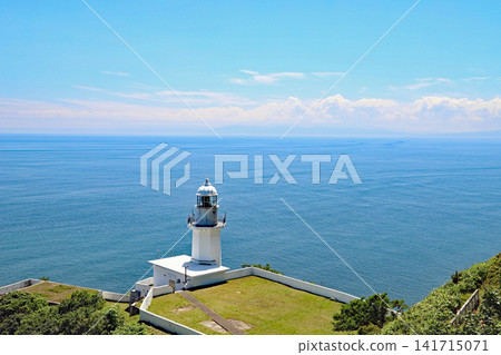 從北海道室蘭市地球岬眺望燈塔(3) 從北海道室蘭市地球岬眺望燈塔(3) 141715071